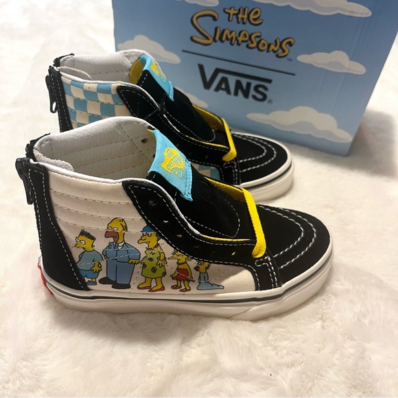 Simpson Vans - Picture 3 of 8